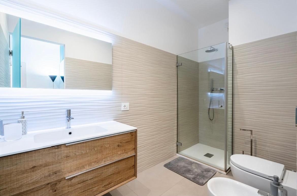 10 Minutes From The Duomo - Double Suite Milan Exterior photo